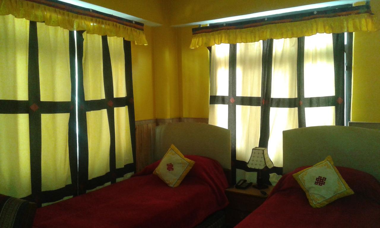 גנגטוק Hotel Tibet מראה חיצוני תמונה